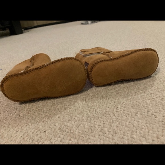 Ugg Baby Boots -6-12 Months - Picture 3 of 3